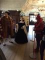 Betty bewondert outfits Anna Boleyn en haar Hendrik VIII
